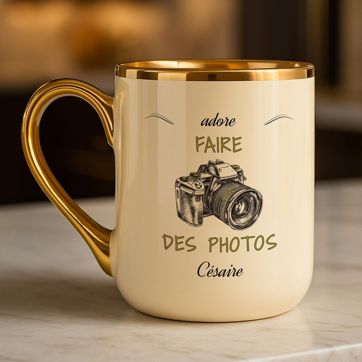 Taza de cerámica Murrano con borde y asa dorados para el cumpleaños de un amigo fotógrafo