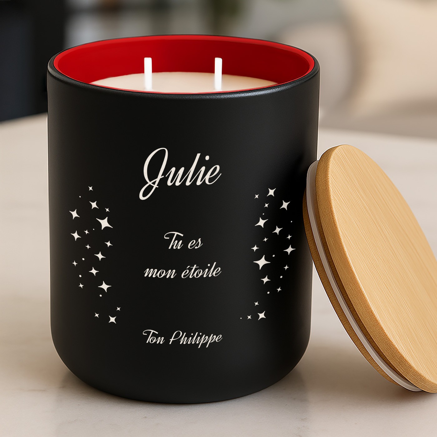 Murrano Soy Wax Candle with Custom Gravure for a Girlfriend on Valentine's Day
