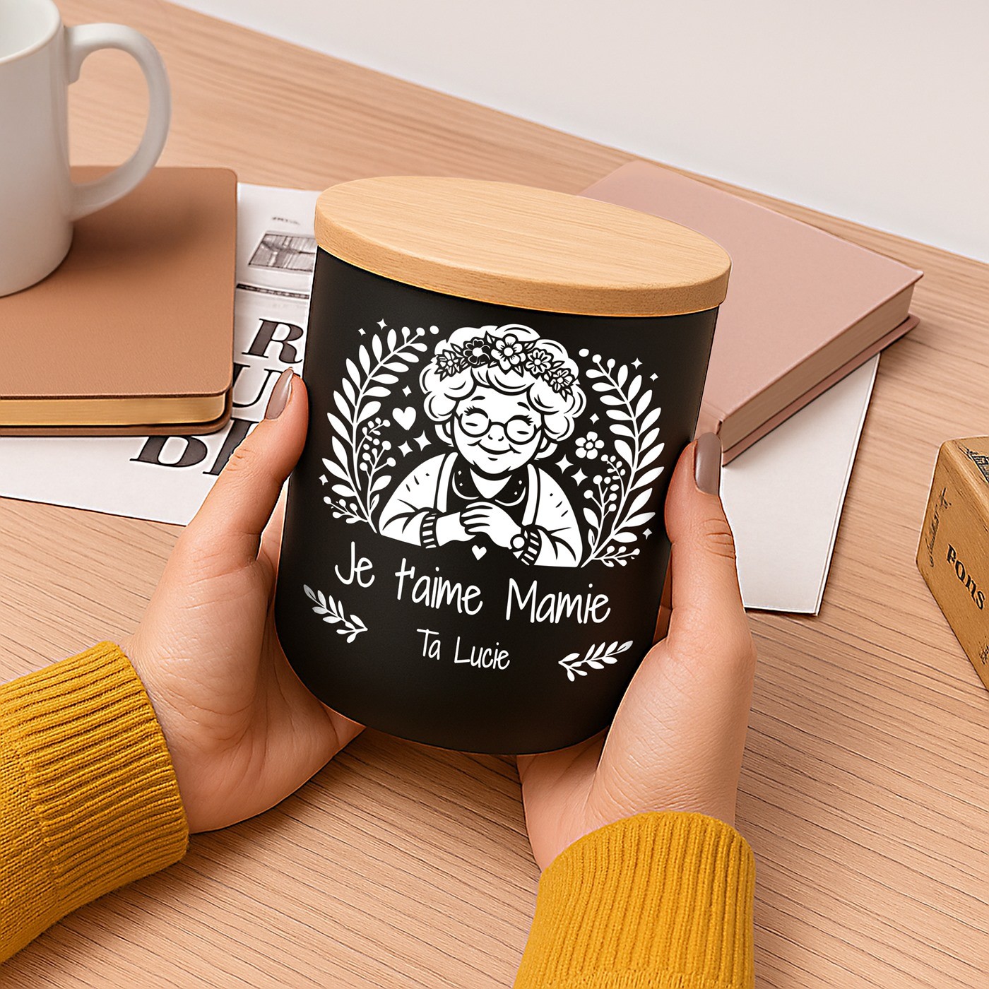 Murrano Soy Wax Candle with Gravure for Grandma's Birthday