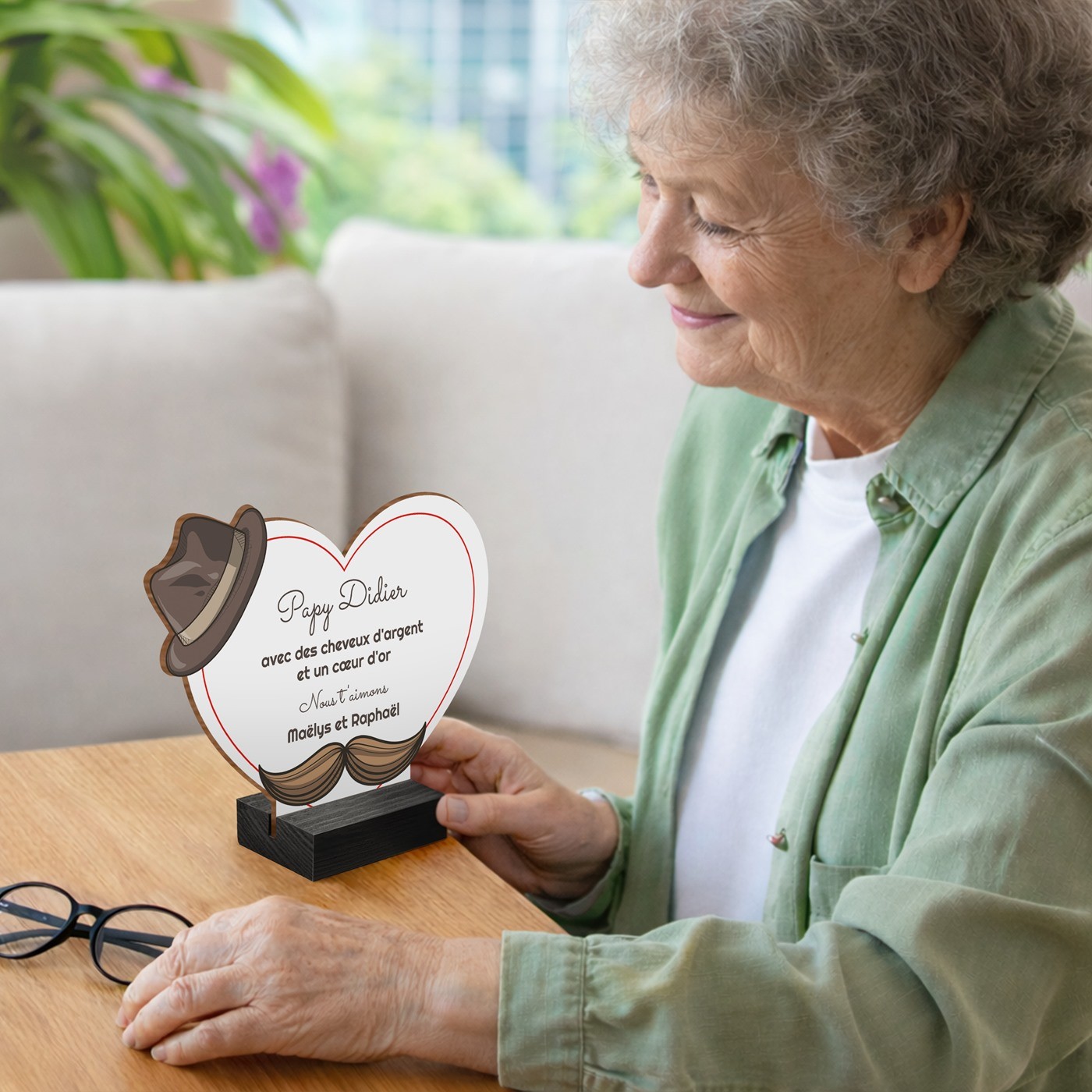 Figura de madera personalizada para el cumpleaños de abuelito