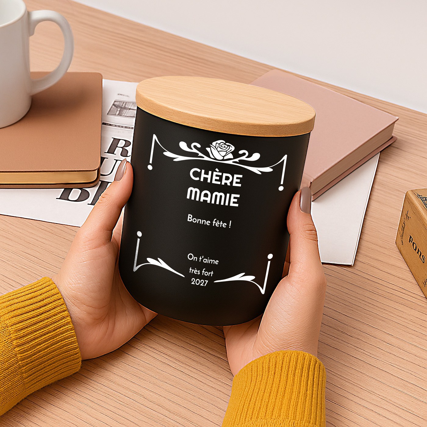 Murrano Personalized Soy Wax Candle for Grandma's Mother's Day