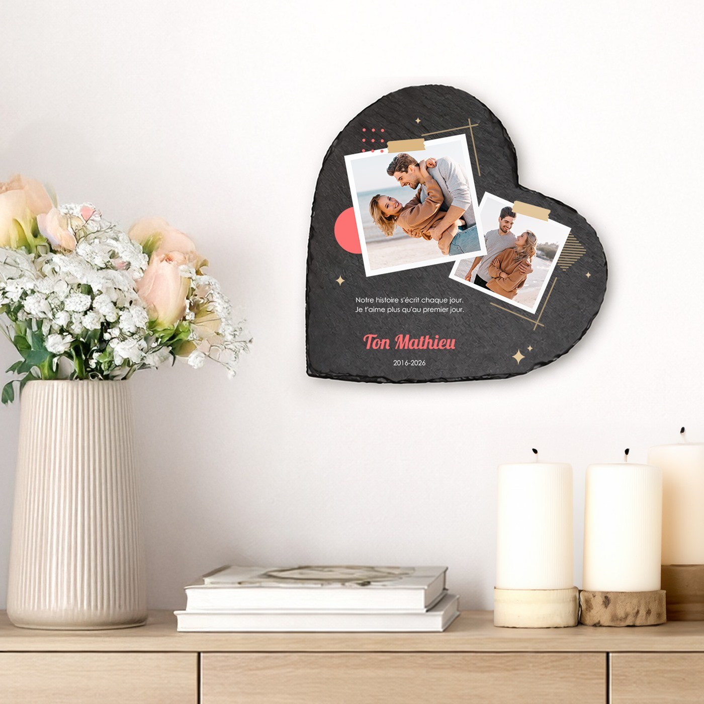Piedra de pizarra en forma de corazón personalizada para una pareja que celebra su 10º aniversario de bodas