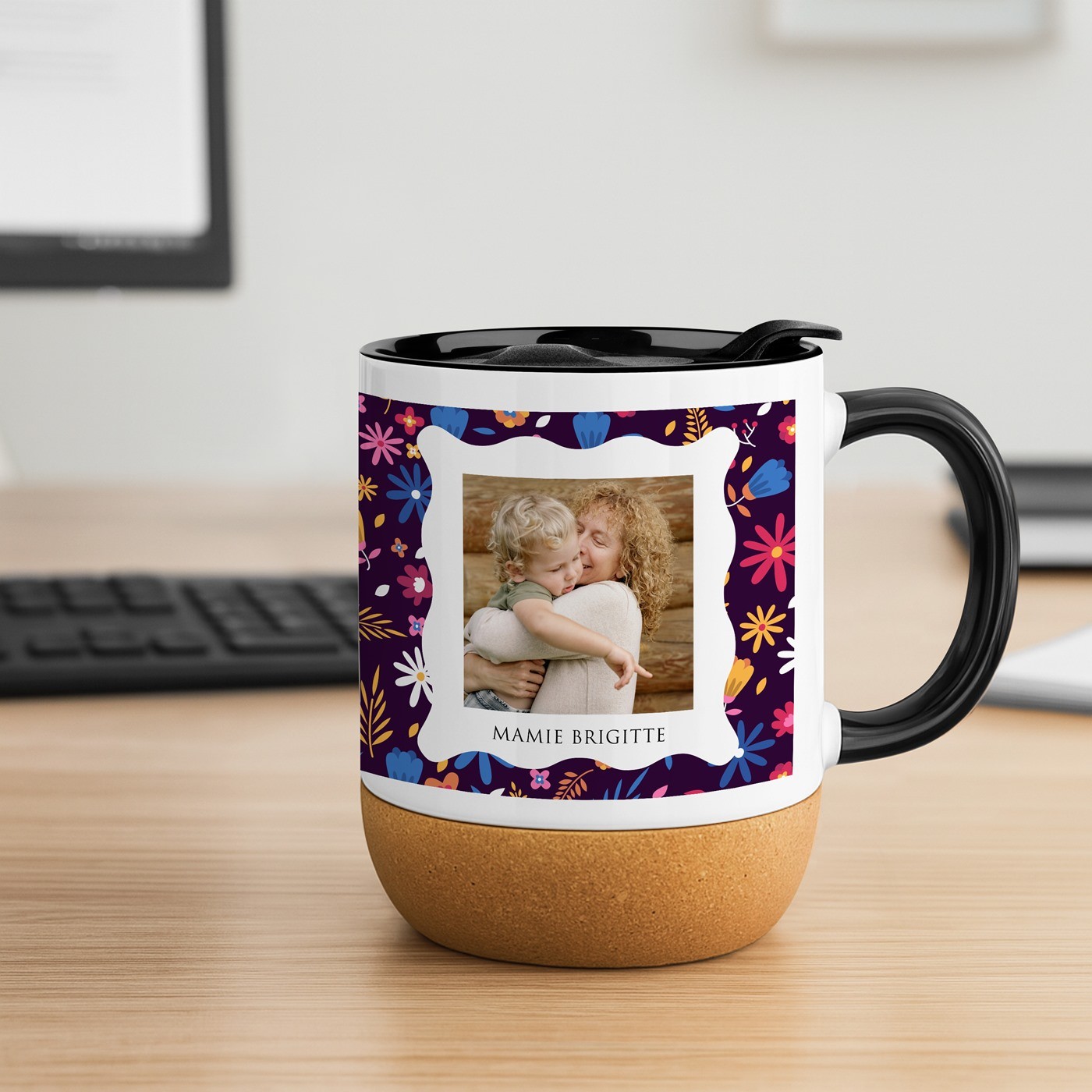 Murrano Ceramic Mug with Cork Base and Lid for Grandparents' Day