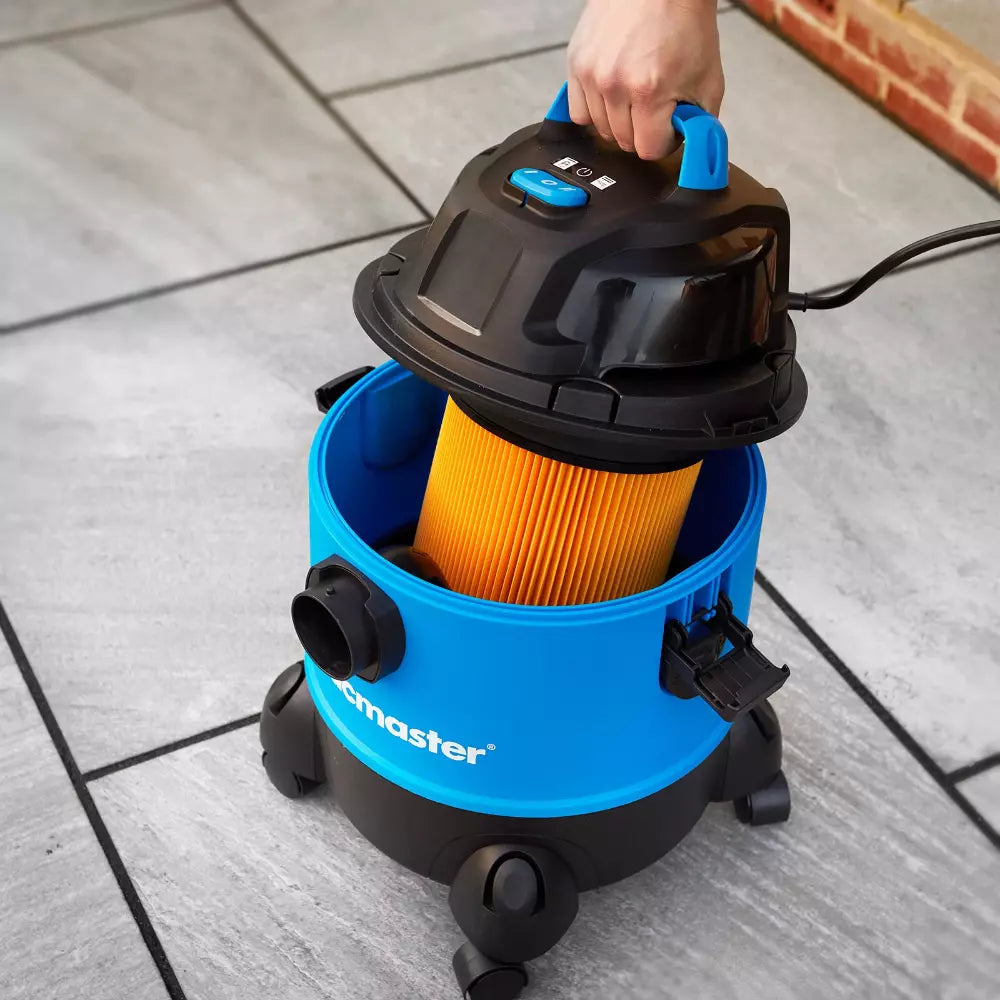 Aspiradora de agua y polvo Vacmaster 20