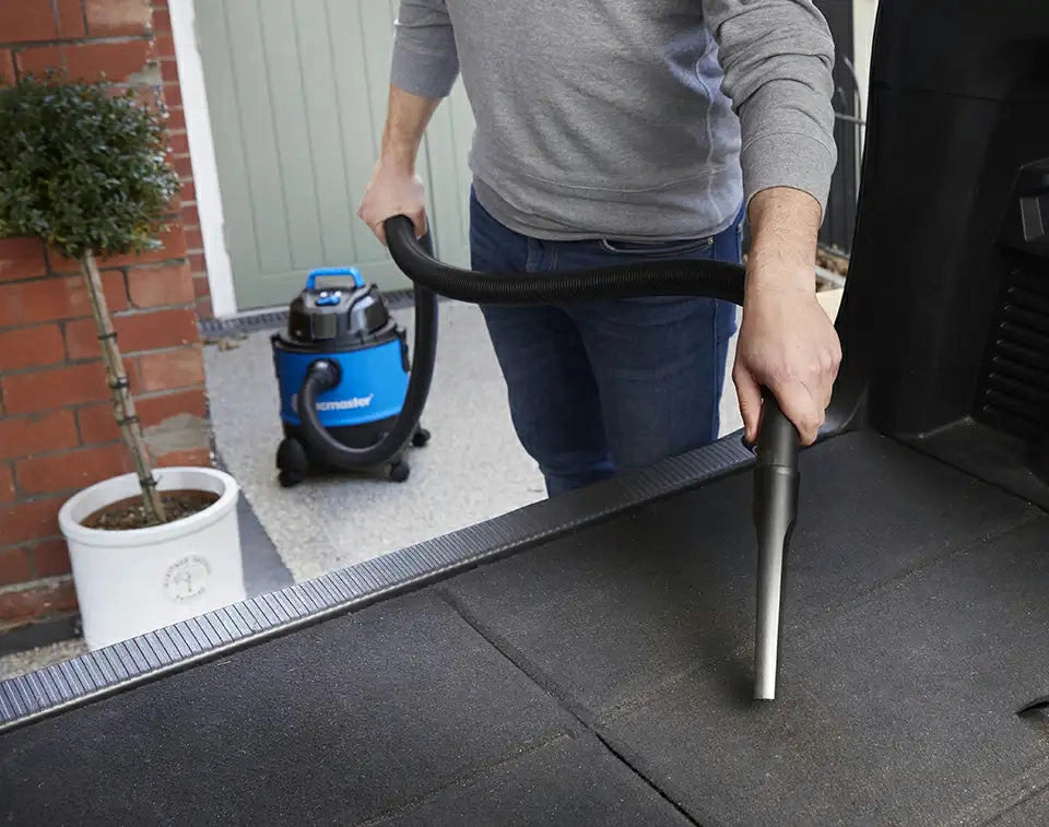 Aspiradora de agua y polvo Vacmaster 20