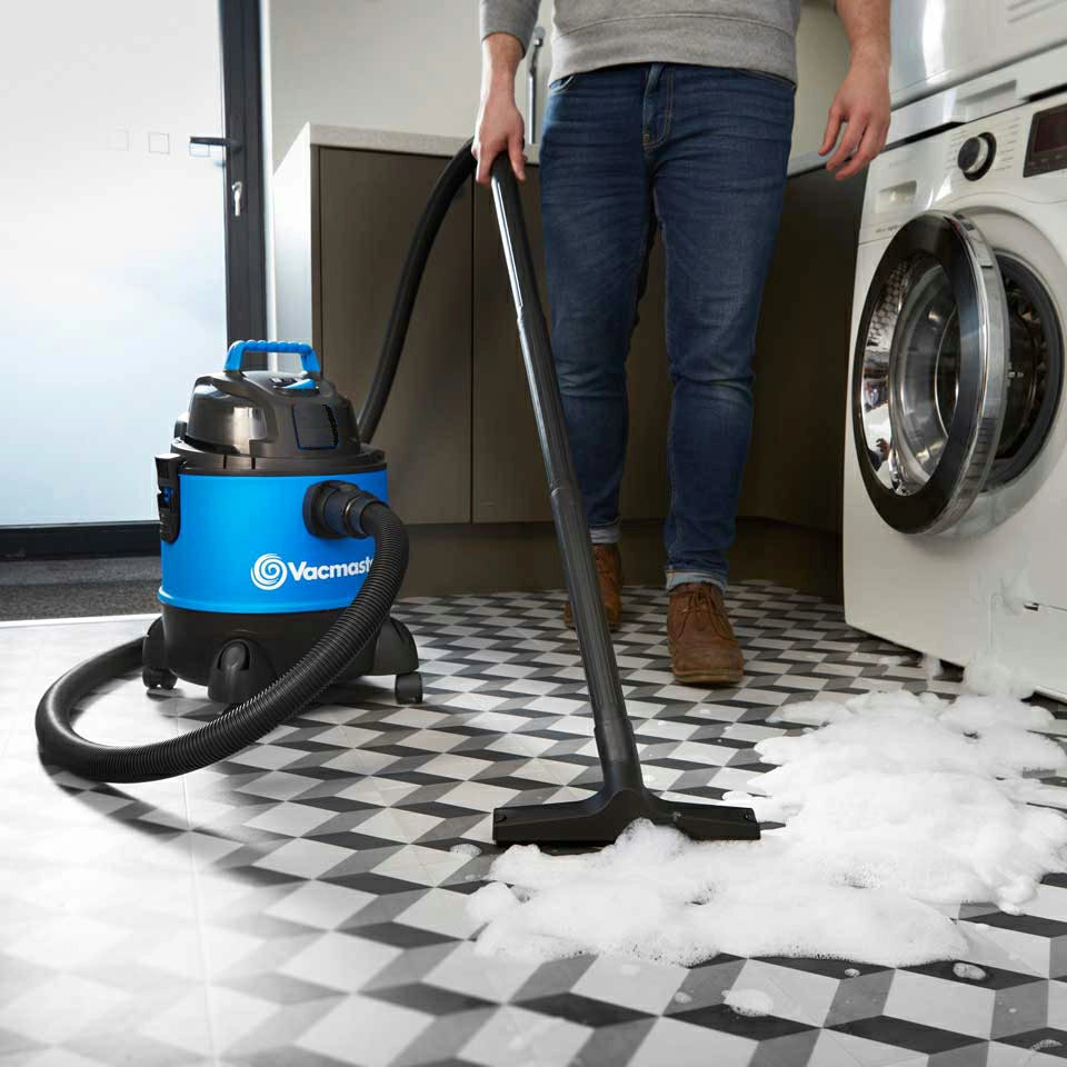 Aspiradora de agua y polvo Vacmaster 20