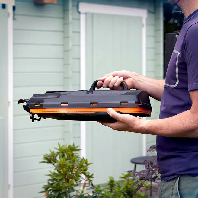Tronzadora de césped inalámbrica LawnMaster 24V 32 cm