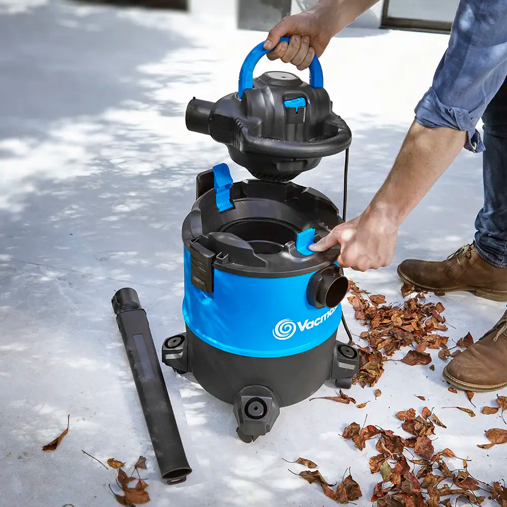 Aspiradora Vacmaster para desechos secos y húmedos con soplador de hojas desmontable