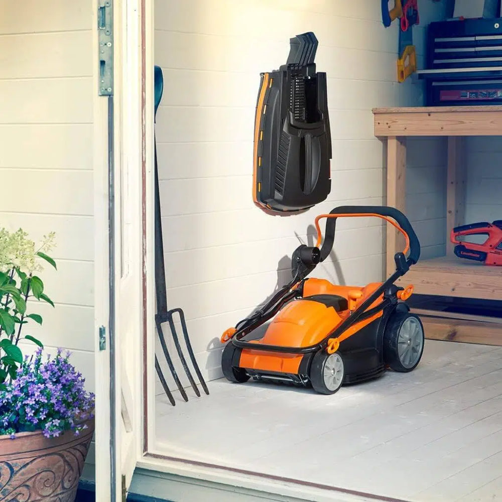 Tondeuse à gazon électrique LawnMaster 1600W 37 cm
