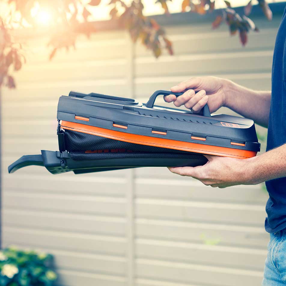 Cortacésped sin cable LawnMaster 24V 34 cm