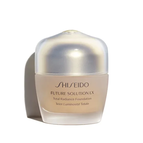 Fundación Shiseido Future Solution LX Total Radiance