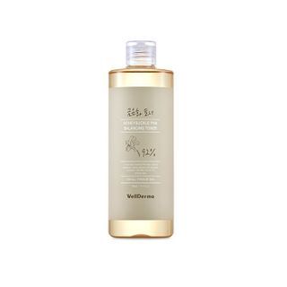 Tónico equilibrador WellDerma con extracto de flor de madreselva, 500 ml