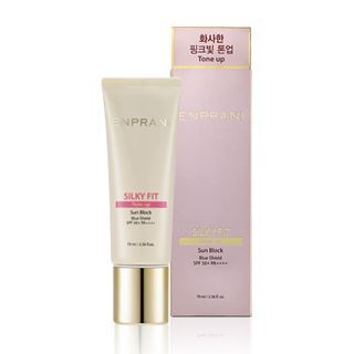 Bloqueador solar Enprani Silky Fit de 70 ml