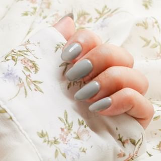 Laca de uñas gel Cosplus Colección Morandi - Gris claro (8 ml)