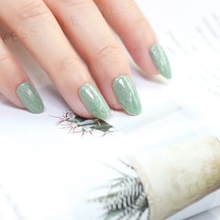 Lápiz de uñas gel Cosplus, Colección Snowy, Verde (8ml)