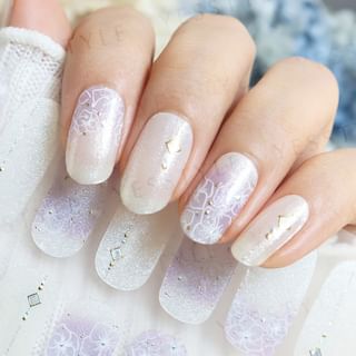 Autocollants d'art pour ongles Lunacaca Silencieux Pluie (24 pièces)