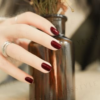 ALLOYA 3-in-1 Gel Nail Polish, Amber Red
