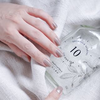 Alloya 3-in-1 Peelable Gel Nail Polish (V205) - 10ml