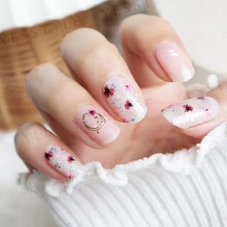 Autocollants pour ongles Lunacaca Fleurs de Myosotis