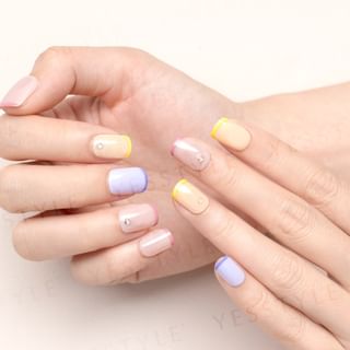 Autocollant pour ongles MEKO - Fantaisie Florale, 30 pièces