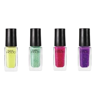 Kose - Nail Holic Juicy Color GR717