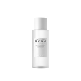 Tónico iluminador SKIN1004 con centella asiática de Madagascar