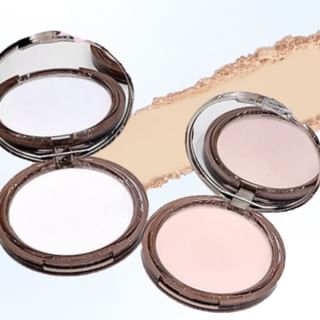 Gege Bear Oil Control Pressed Powder - 3 Colors #03 - 10g