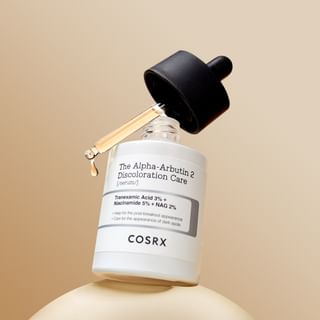 Suero para el aclarado de manchas COSRX con alfa-arbutina al 2%