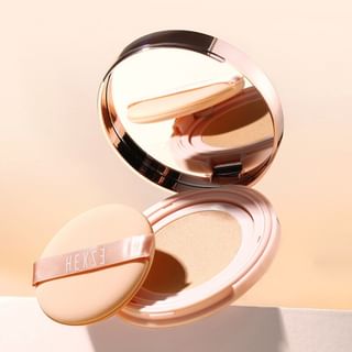 Fundación en espuma HEXZE Iluminadora, 2 colores, 15g x2
