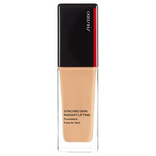 Fondation Shiseido Synchro Skin Radiante Lifteuse SPF 35 PA++++, teinte 320 Piné