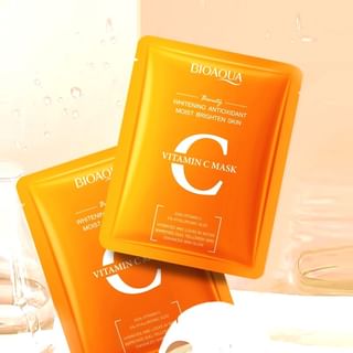 Masque en tissu blanchissant à la vitamine C BIOAQUA