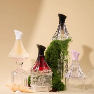 Perfume SCENA BELLA Serie Flying Skirts - 4 Guías Estelares - 50 ml