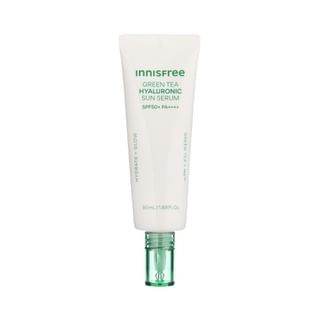 Suero solar Innisfree con té verde y ácido hialurónico