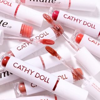 Lápiz labial mate medio Cathy Doll 05 Nueva Chica
