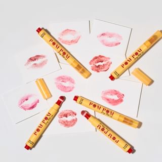 Lápiz labial mate y luminoso Gentle Colors Pom Pom 09 Boston Blush