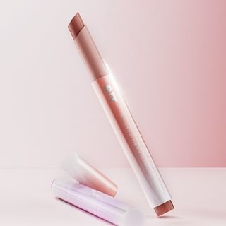 Bálsamo derretido Romantic Beauty con cierre de color - Peach Blush 2g